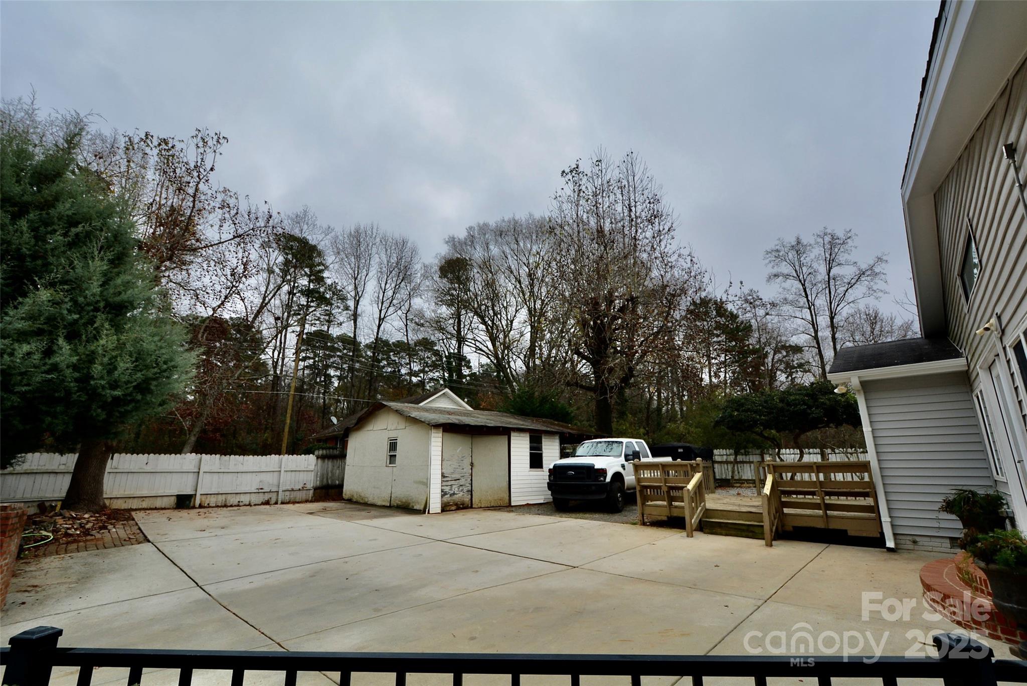 6801 Barrington Drive