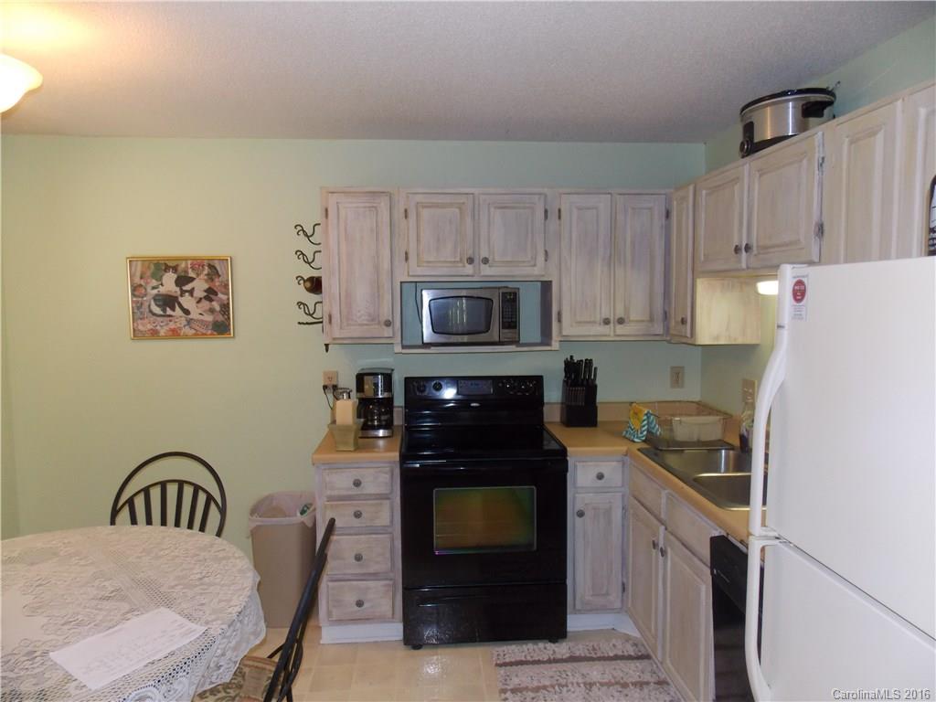 Riverview Villas - Residential