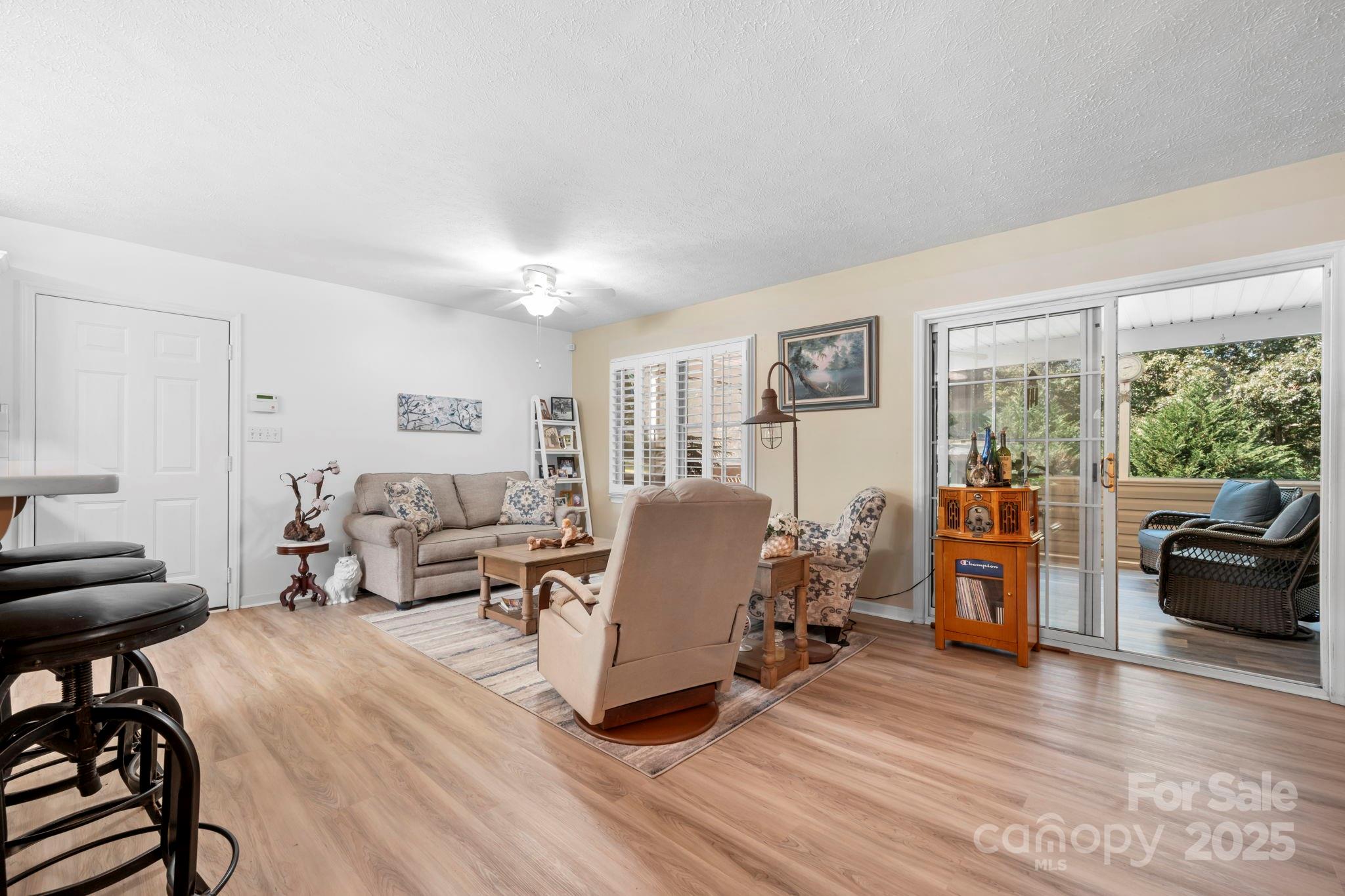 3076 Hunters Ridge Court