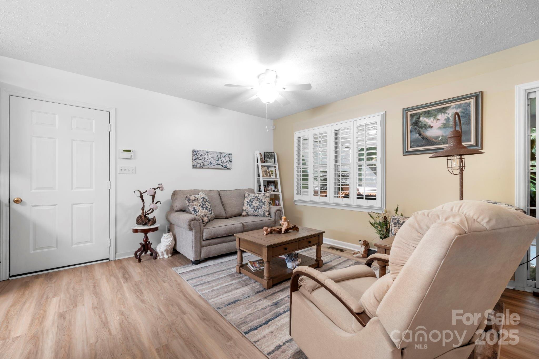 3076 Hunters Ridge Court