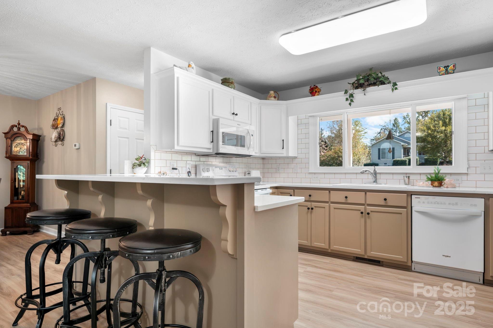 3076 Hunters Ridge Court