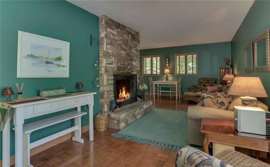 Rumbling Bald on Lake Lure - Residential