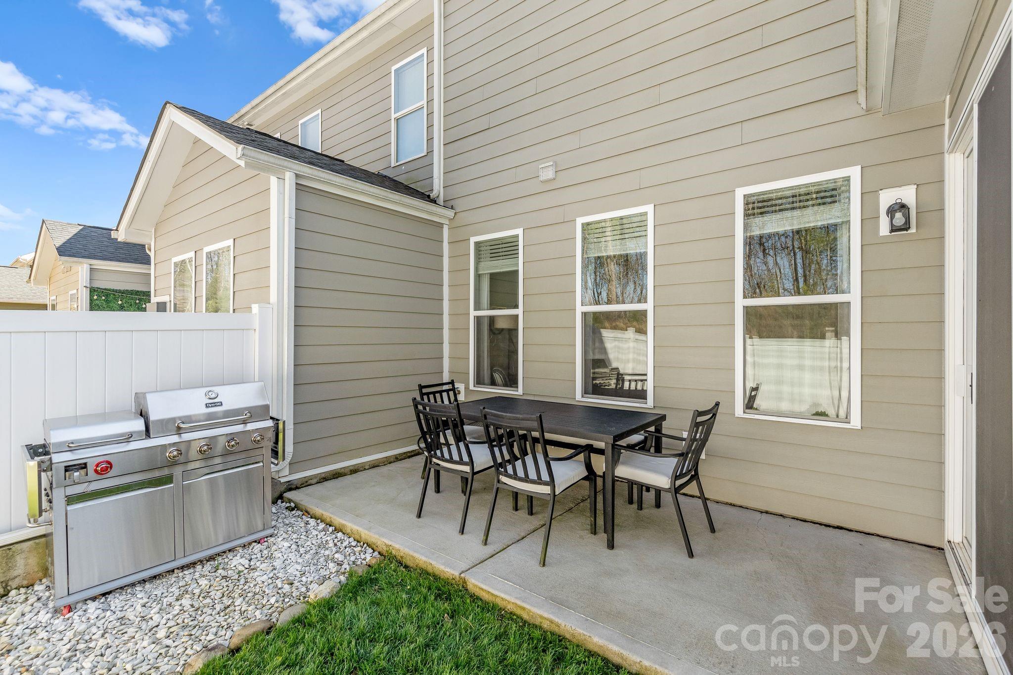 Redwood Rookery at The Vineyards - Residential