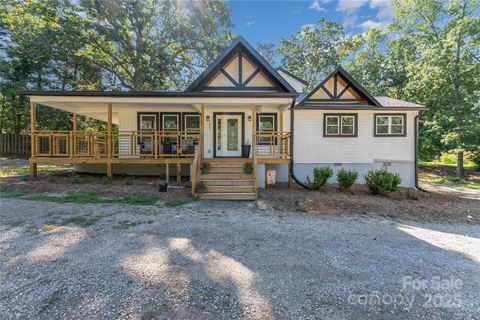 1916 New Garden Road Greensboro NC 27410