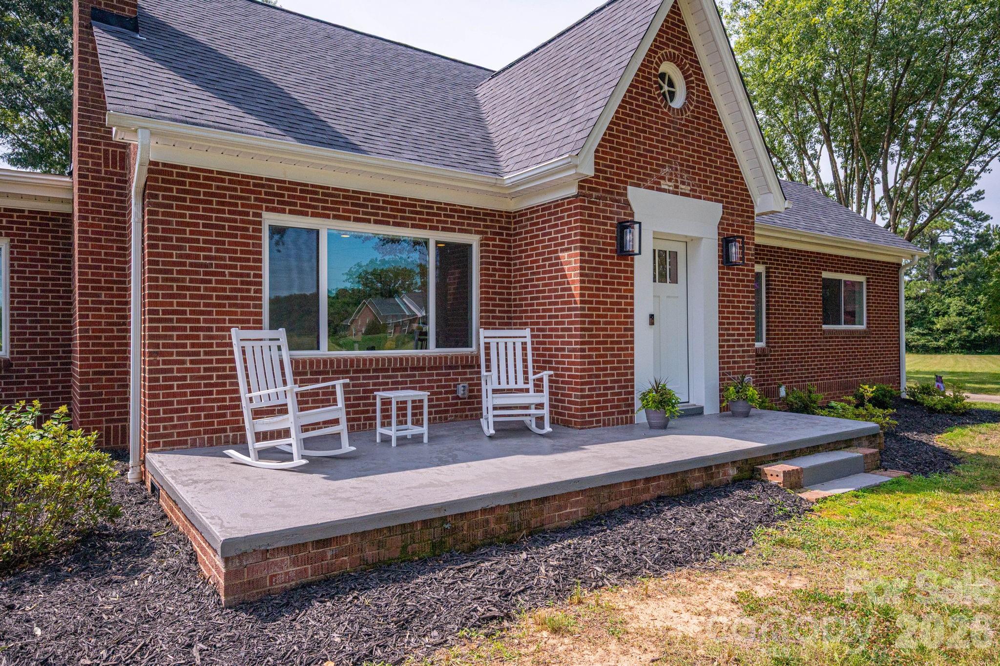 1403 Wehunt Store Road