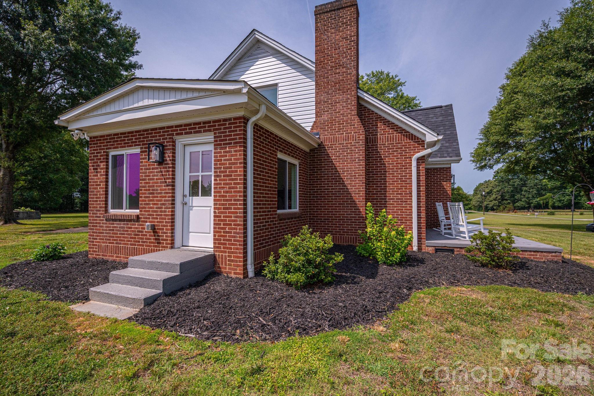 1403 Wehunt Store Road