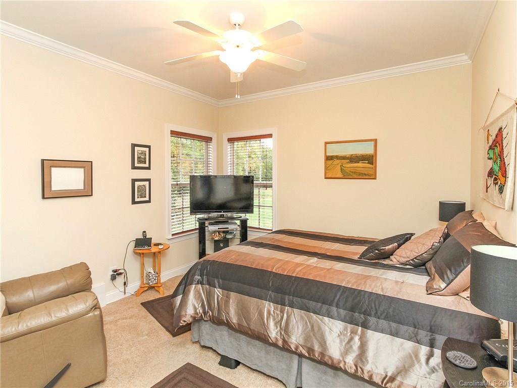 Lake Club Commons - Residential