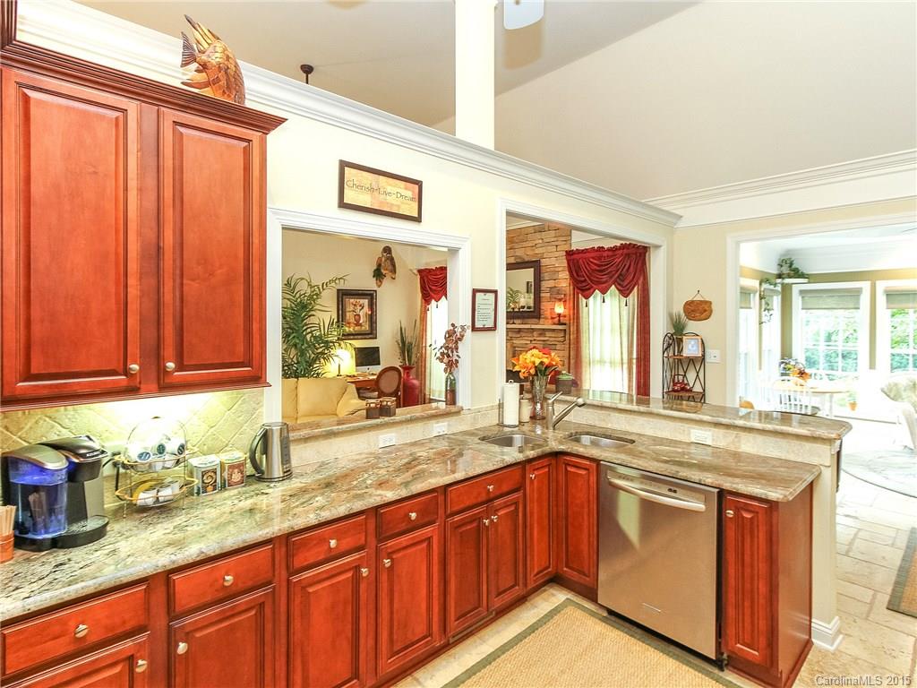 Lake Club Commons - Residential