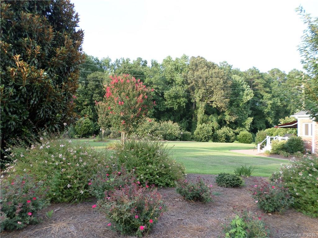 Lake Club Commons - Residential