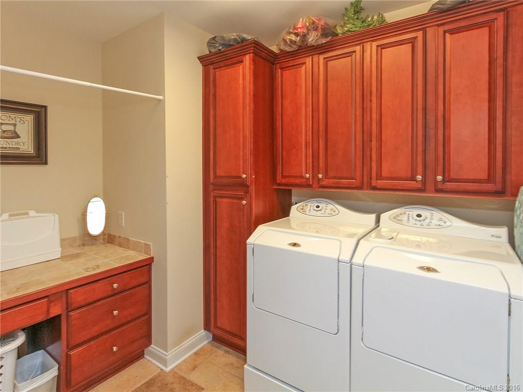 Lake Club Commons - Residential