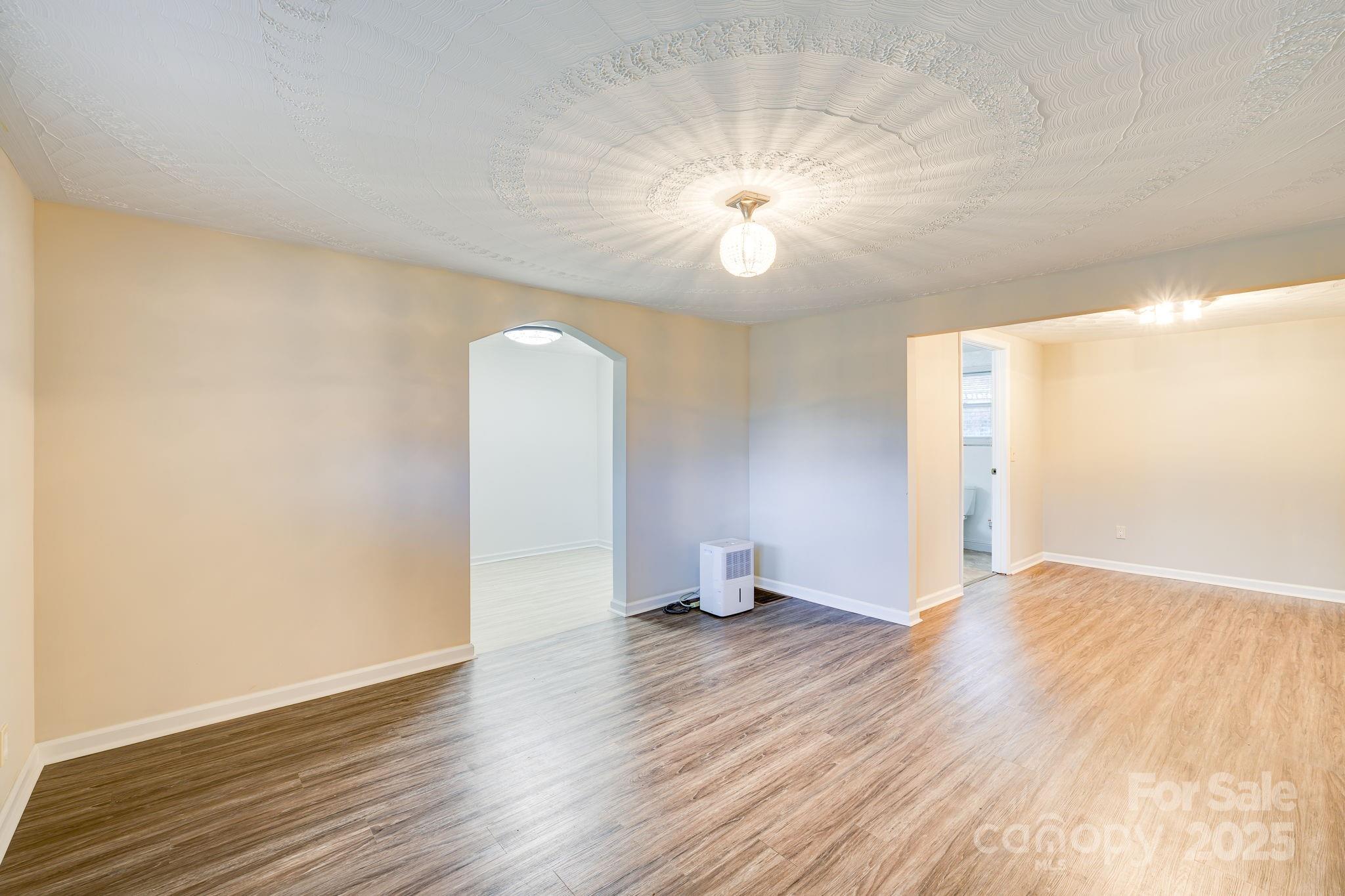 1510 1st Street Place SE