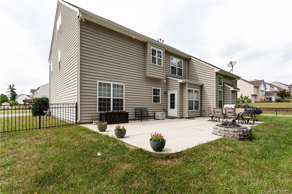 Bridge Pointe - Residential