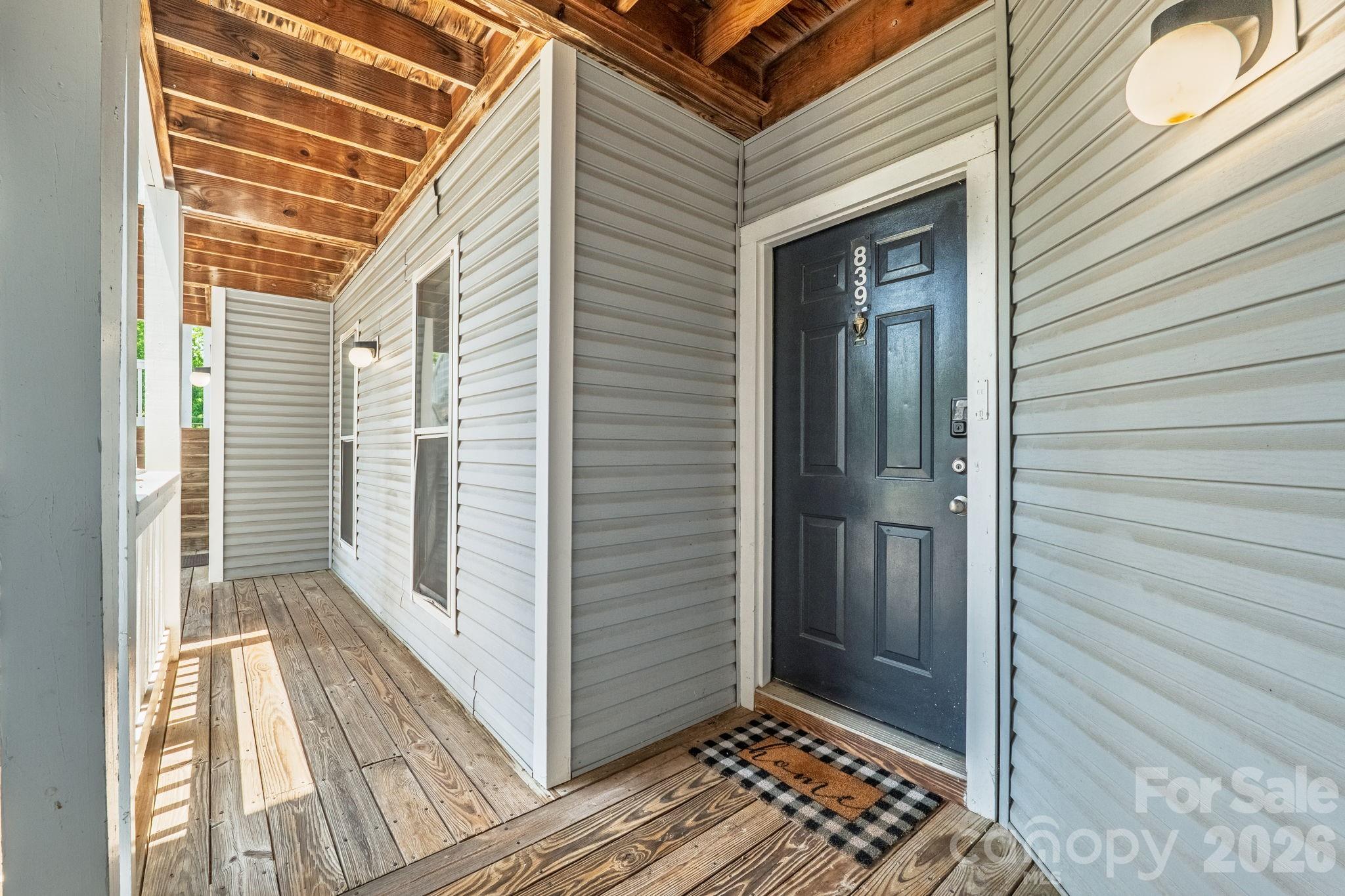 11 Hamiltons Bay Court