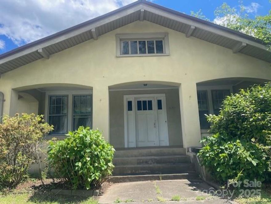 Attention investors! This property is a diamond in the rough with great potential. Featuring two bedrooms and one bathroom across approximately 1,344 square feet, this home has already had major electrical upgrades — the entire house has been completely rewired.