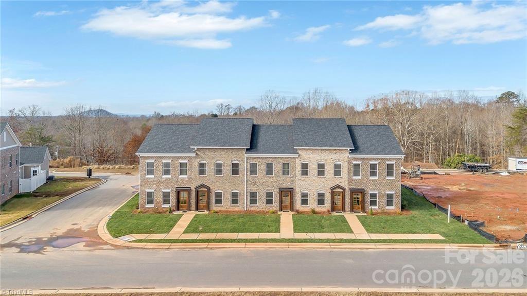 2119 24th Street Lane SE