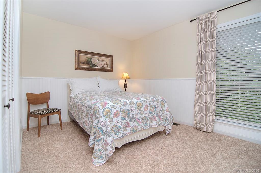 Tega Cay - Residential