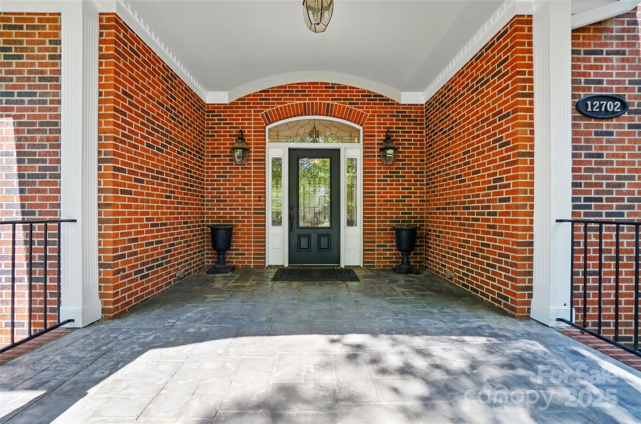 12702 Overlook Mountain Drive