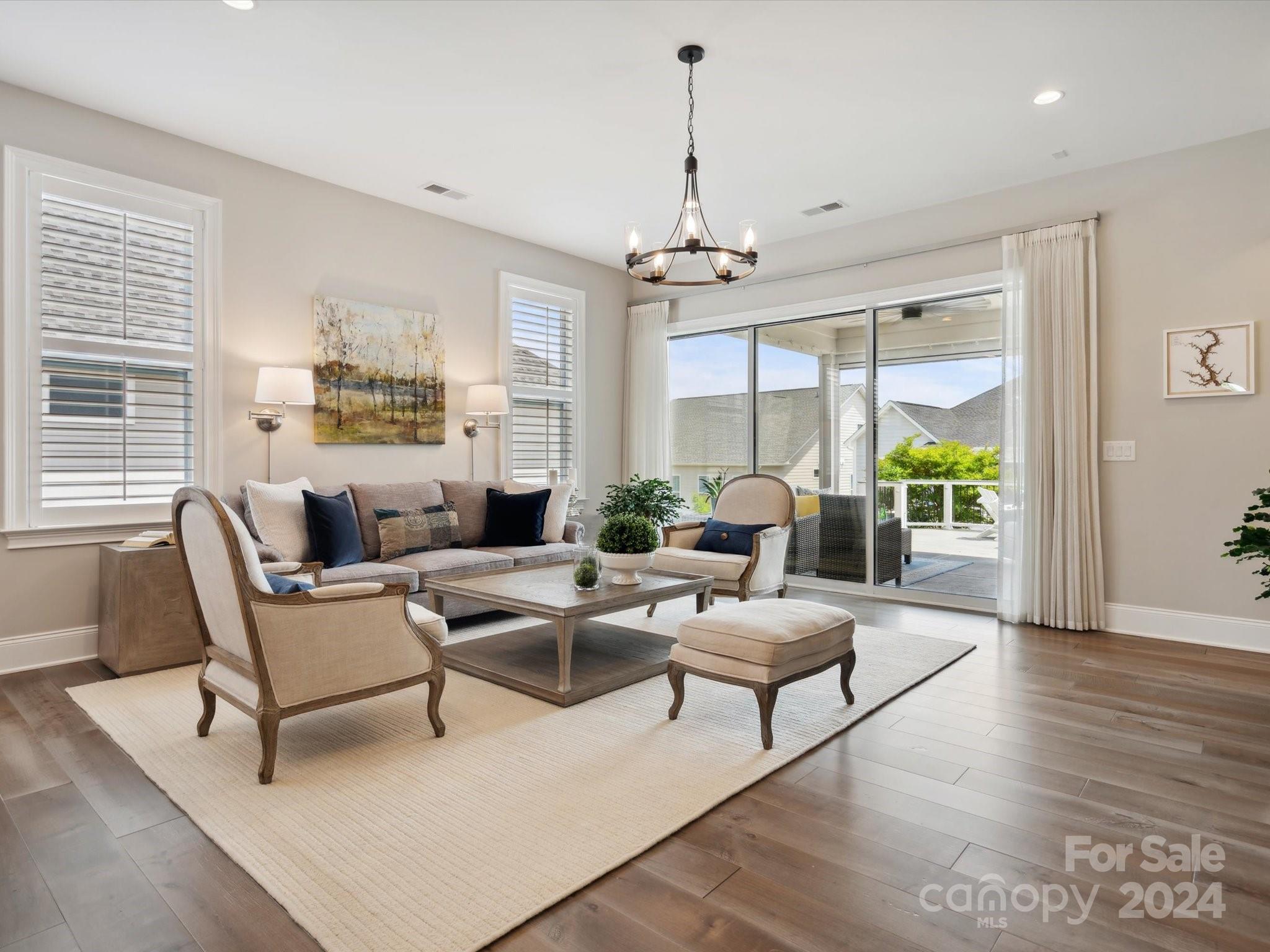 Regency at Palisades - Residential