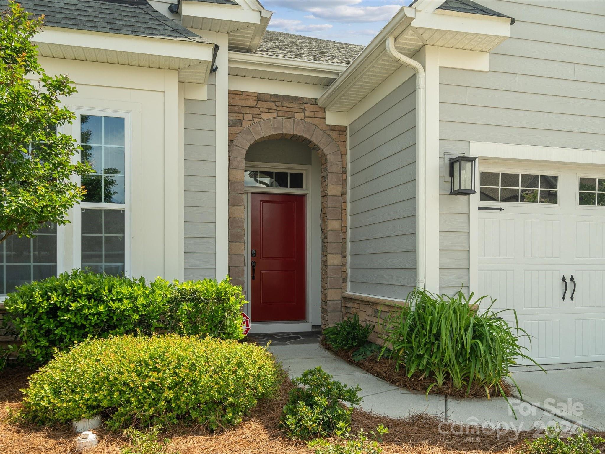 Regency at Palisades - Residential