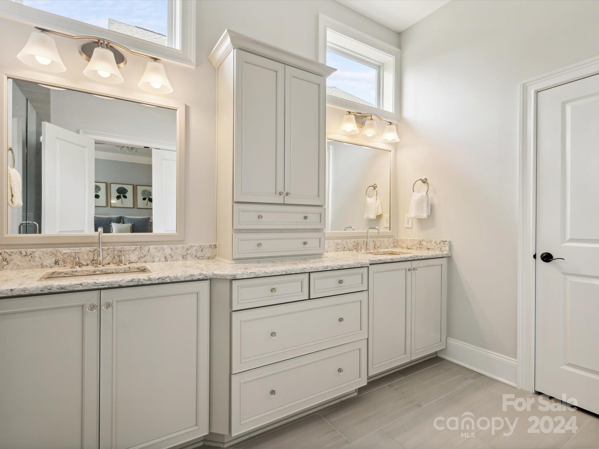 Regency at Palisades - Residential