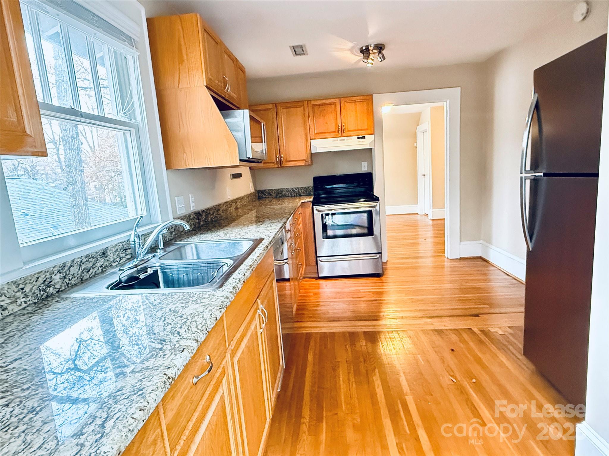 Elizabeth - Residential Lease