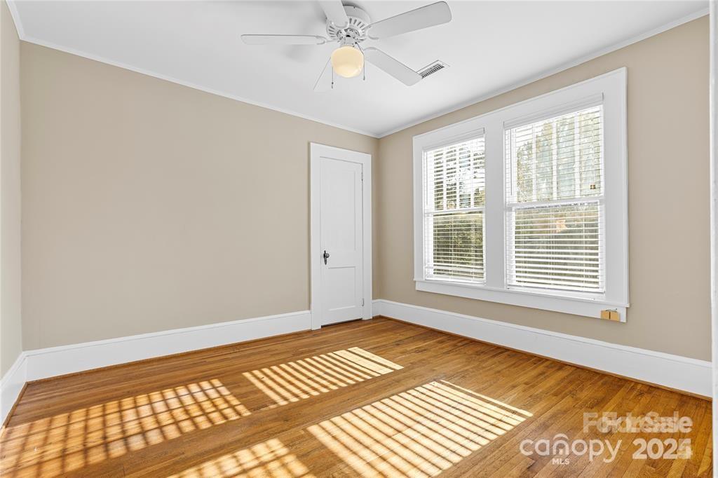 Elizabeth - Residential Lease