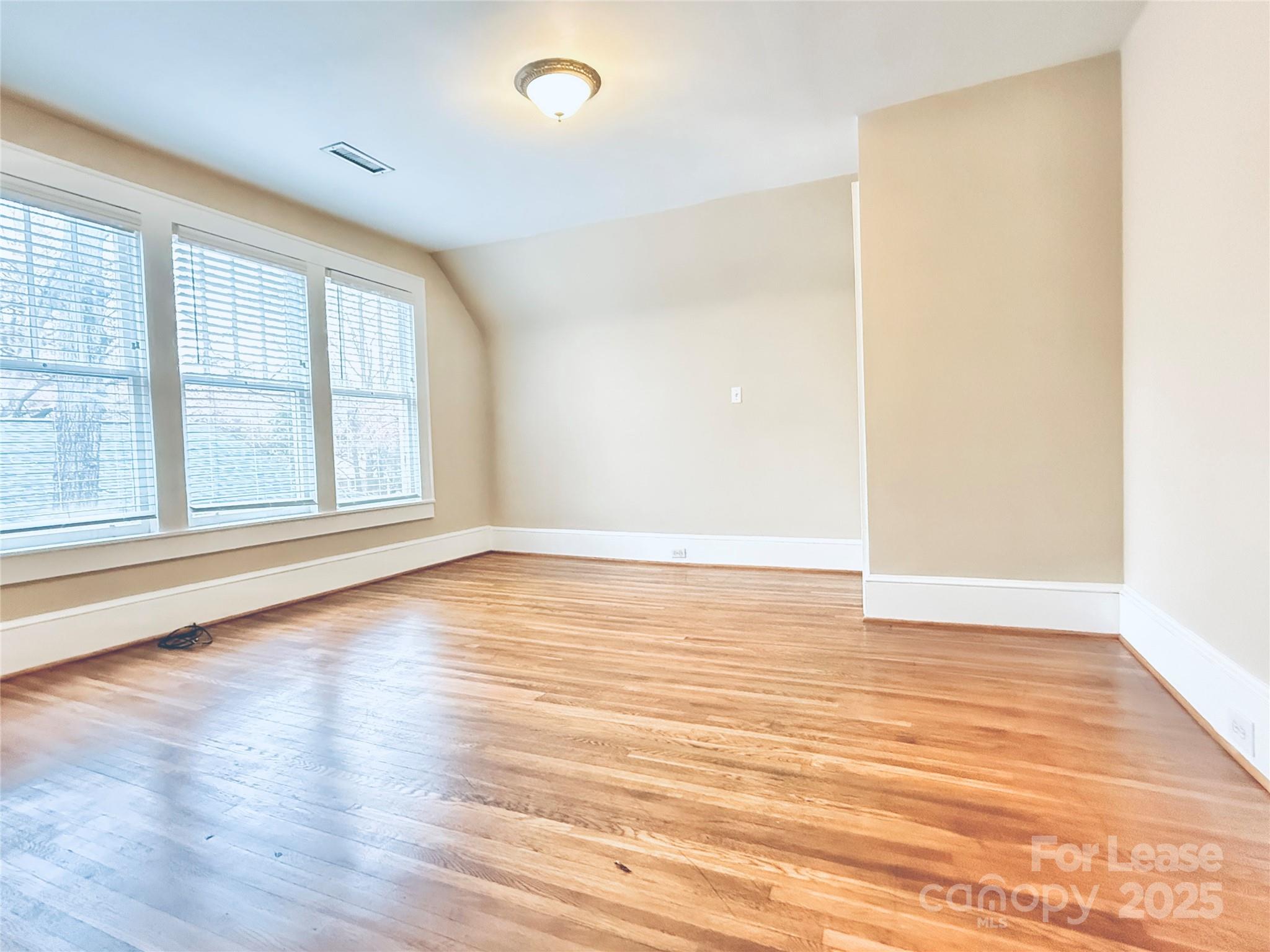 Elizabeth - Residential Lease