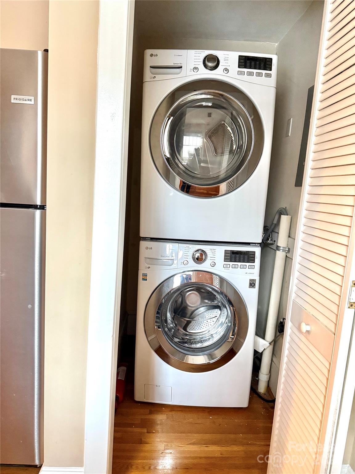 Elizabeth - Residential Lease