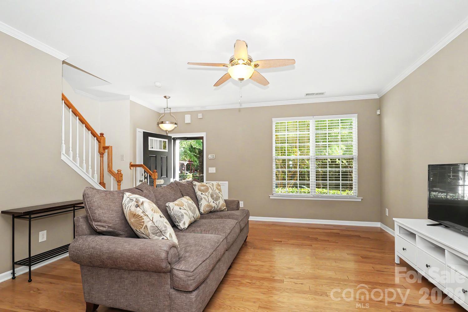 3212 Kemptown Square