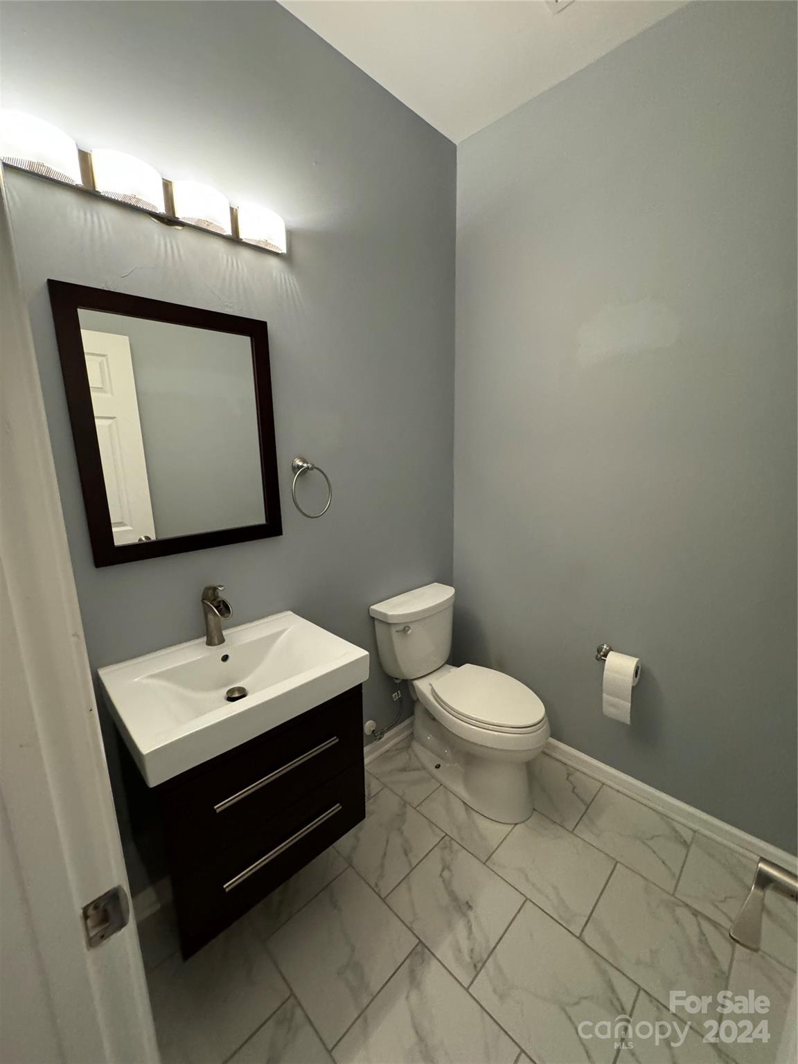 Cascades at River Crossing - Residential