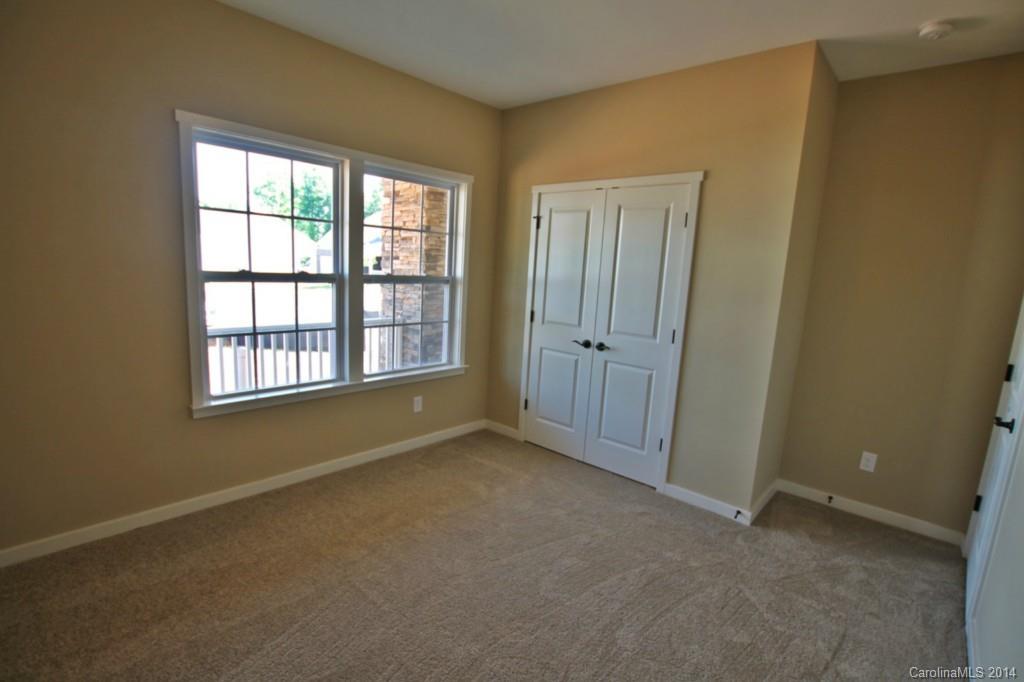 Lake Ridge - Residential