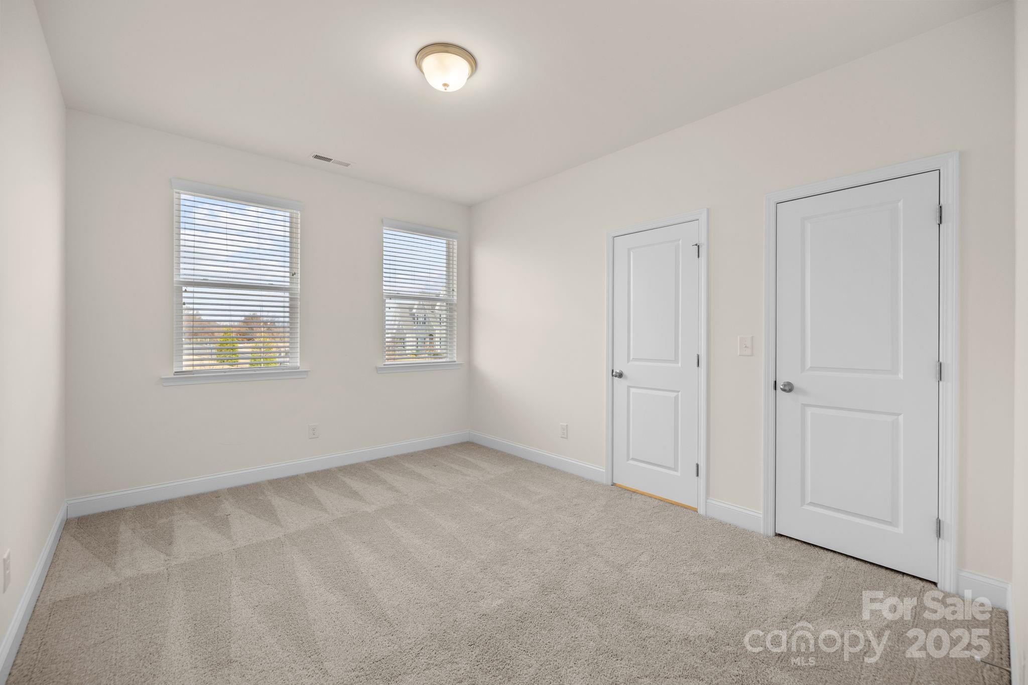 The Vineyards on Lake Wylie - Residential