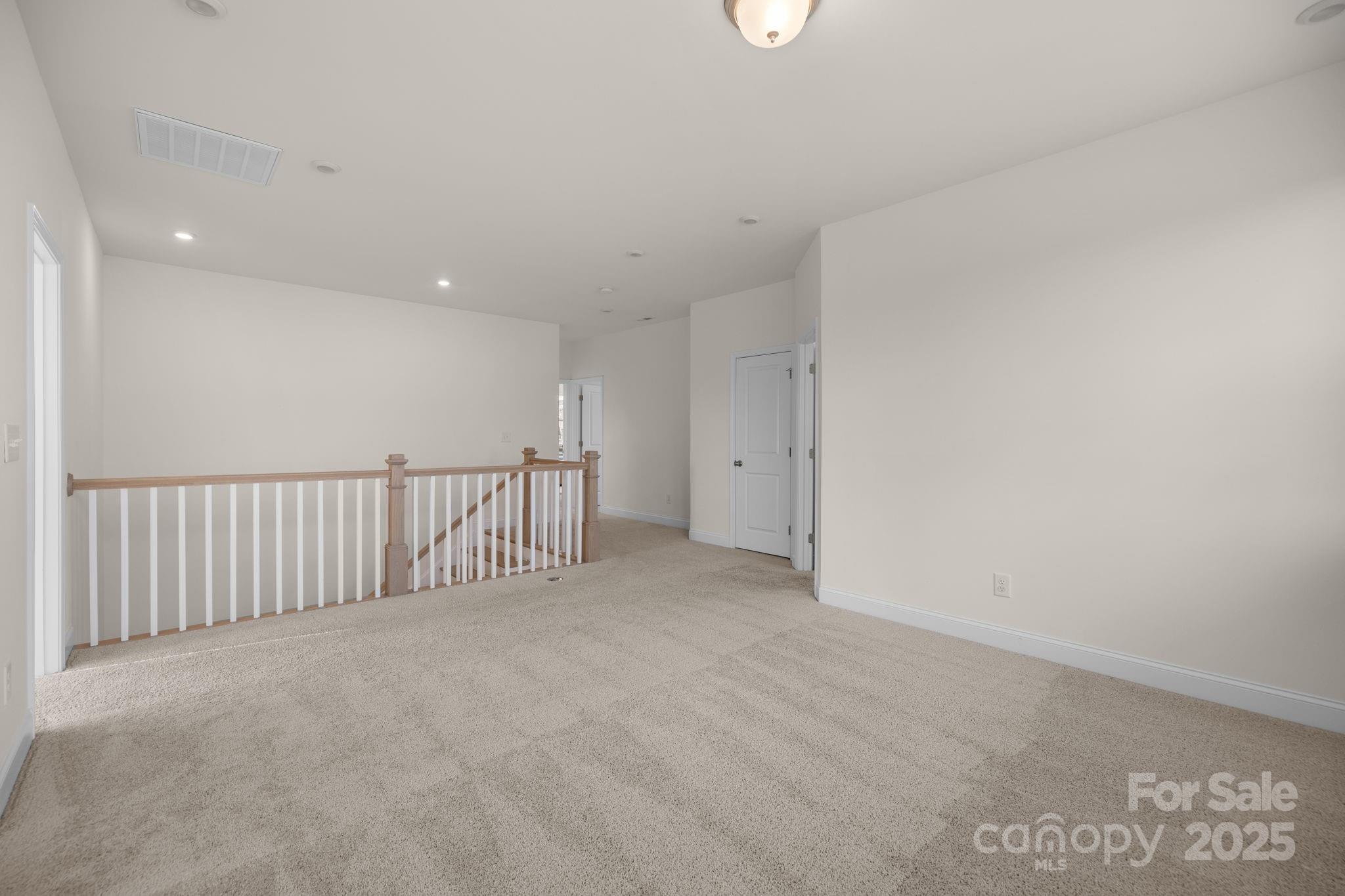 The Vineyards on Lake Wylie - Residential