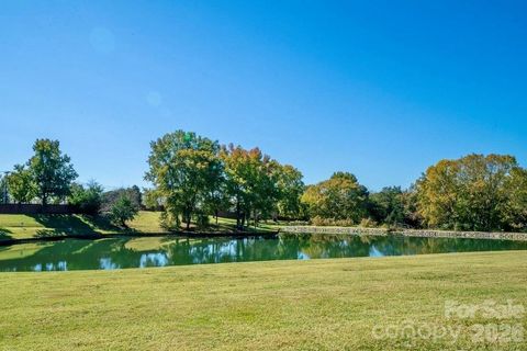 7027 Quail Hill Road Charlotte NC 28210