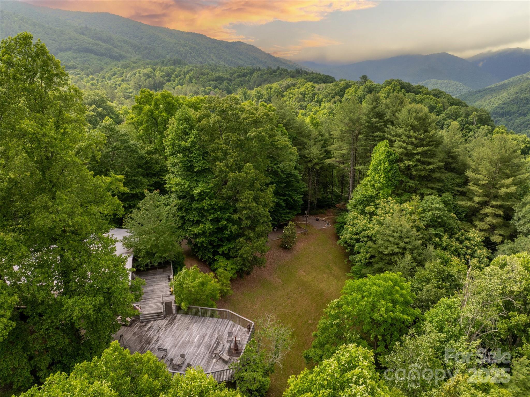 2736 White Oak Flats Road
