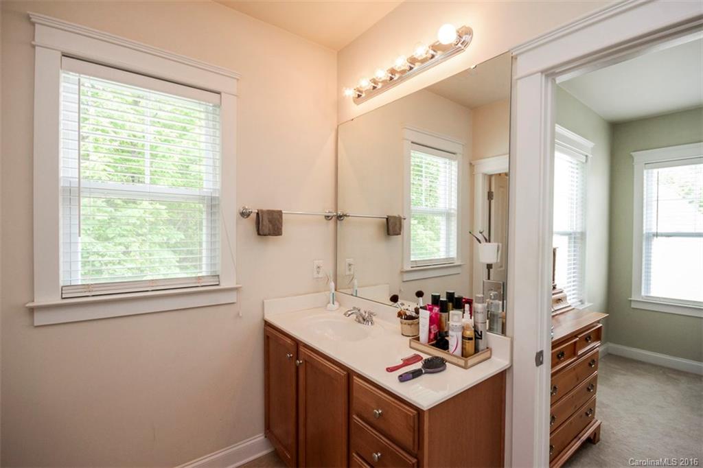 Old Stone Crossing - Residential