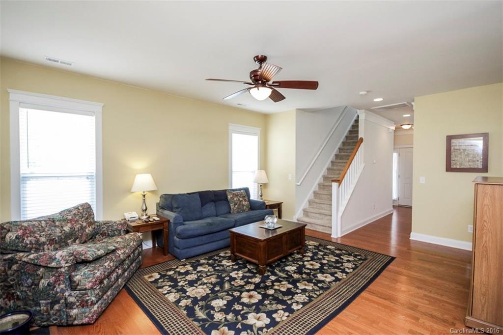 Old Stone Crossing - Residential