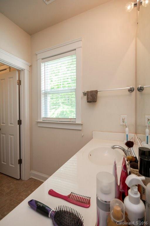 Old Stone Crossing - Residential