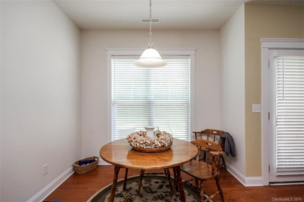 Old Stone Crossing - Residential