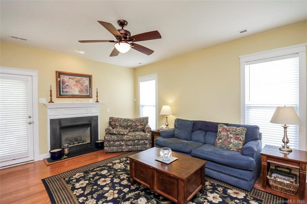 Old Stone Crossing - Residential