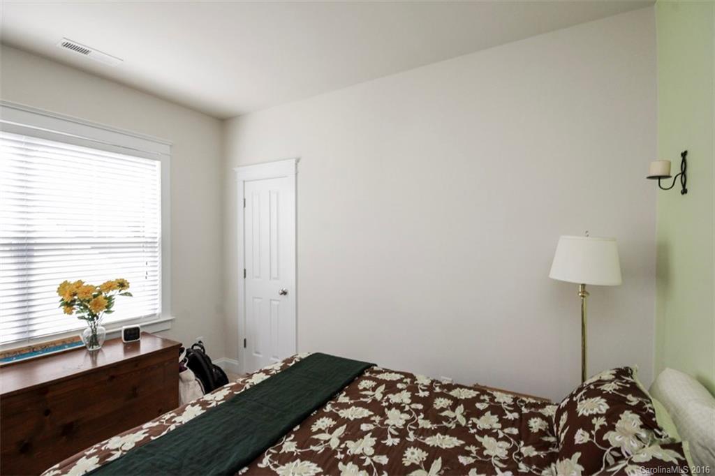 Old Stone Crossing - Residential