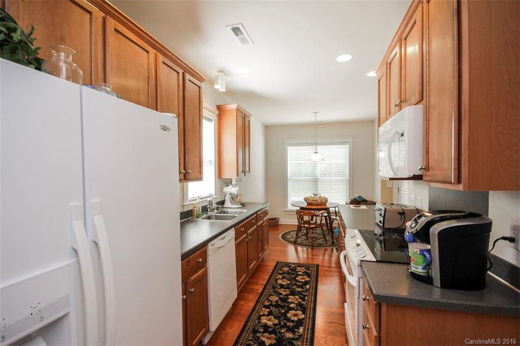 Old Stone Crossing - Residential