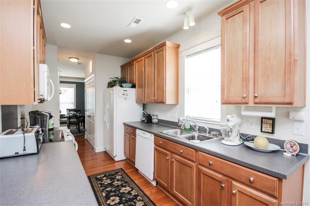 Old Stone Crossing - Residential