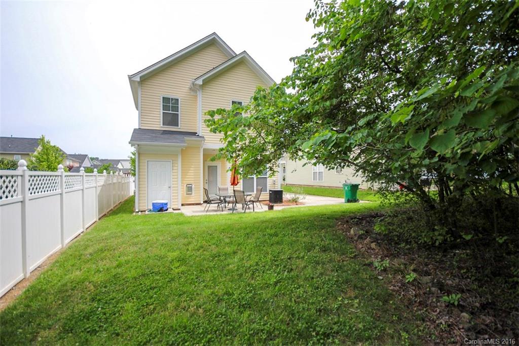 Old Stone Crossing - Residential