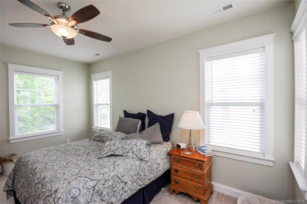 Old Stone Crossing - Residential