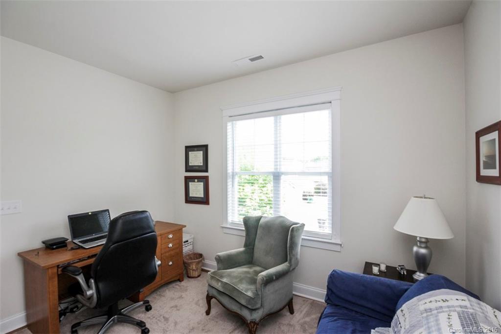 Old Stone Crossing - Residential