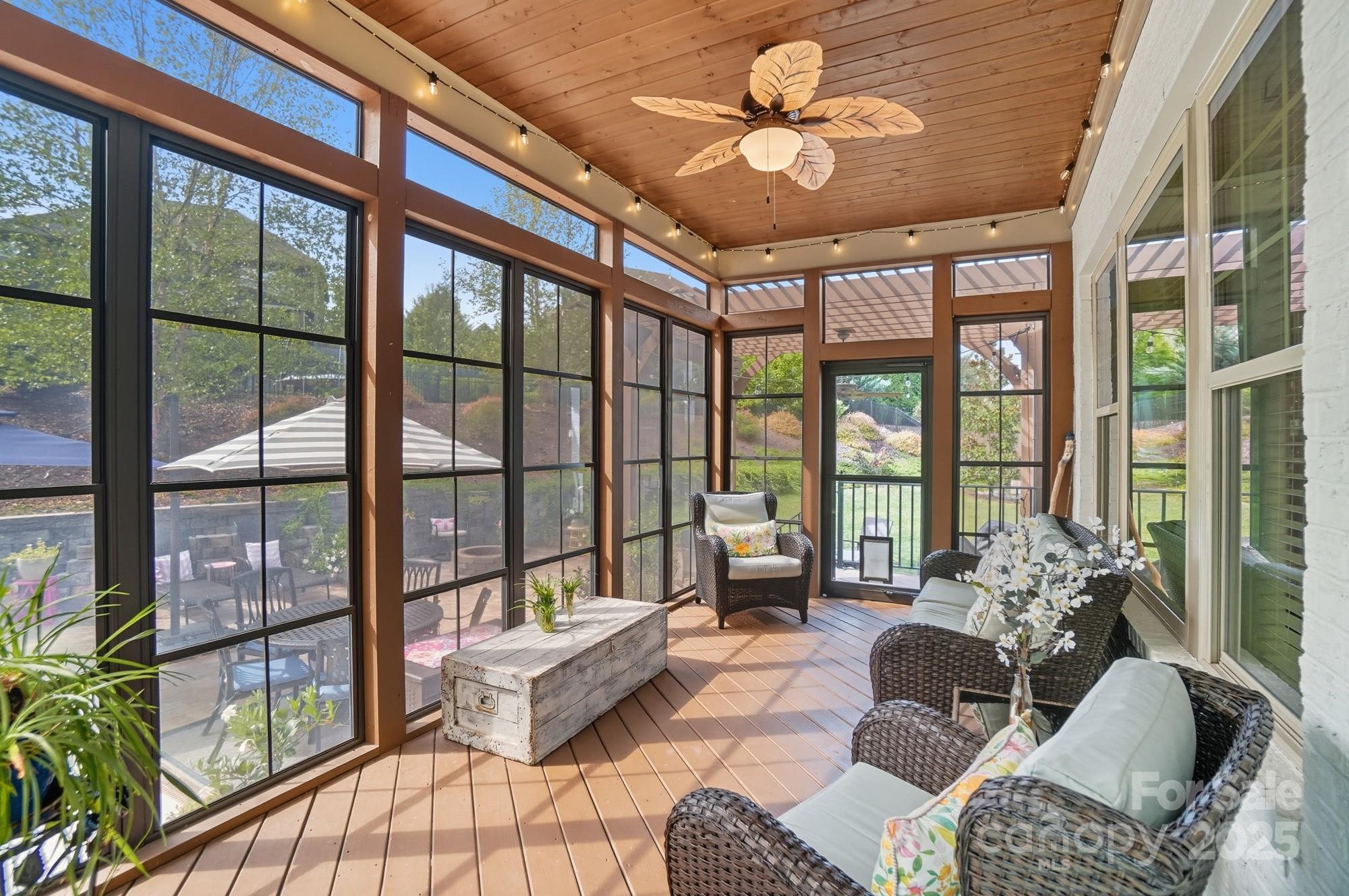 The Manors at Lake Ridge - Residential