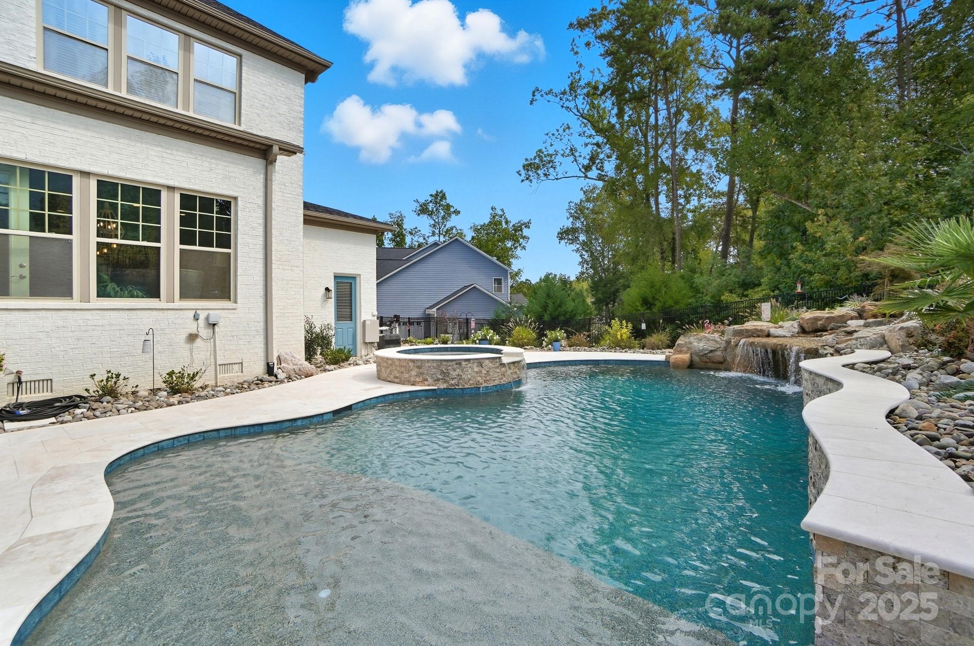 The Manors at Lake Ridge - Residential