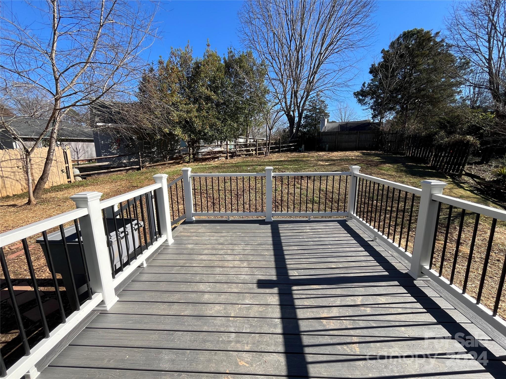 Iveystone - Residential