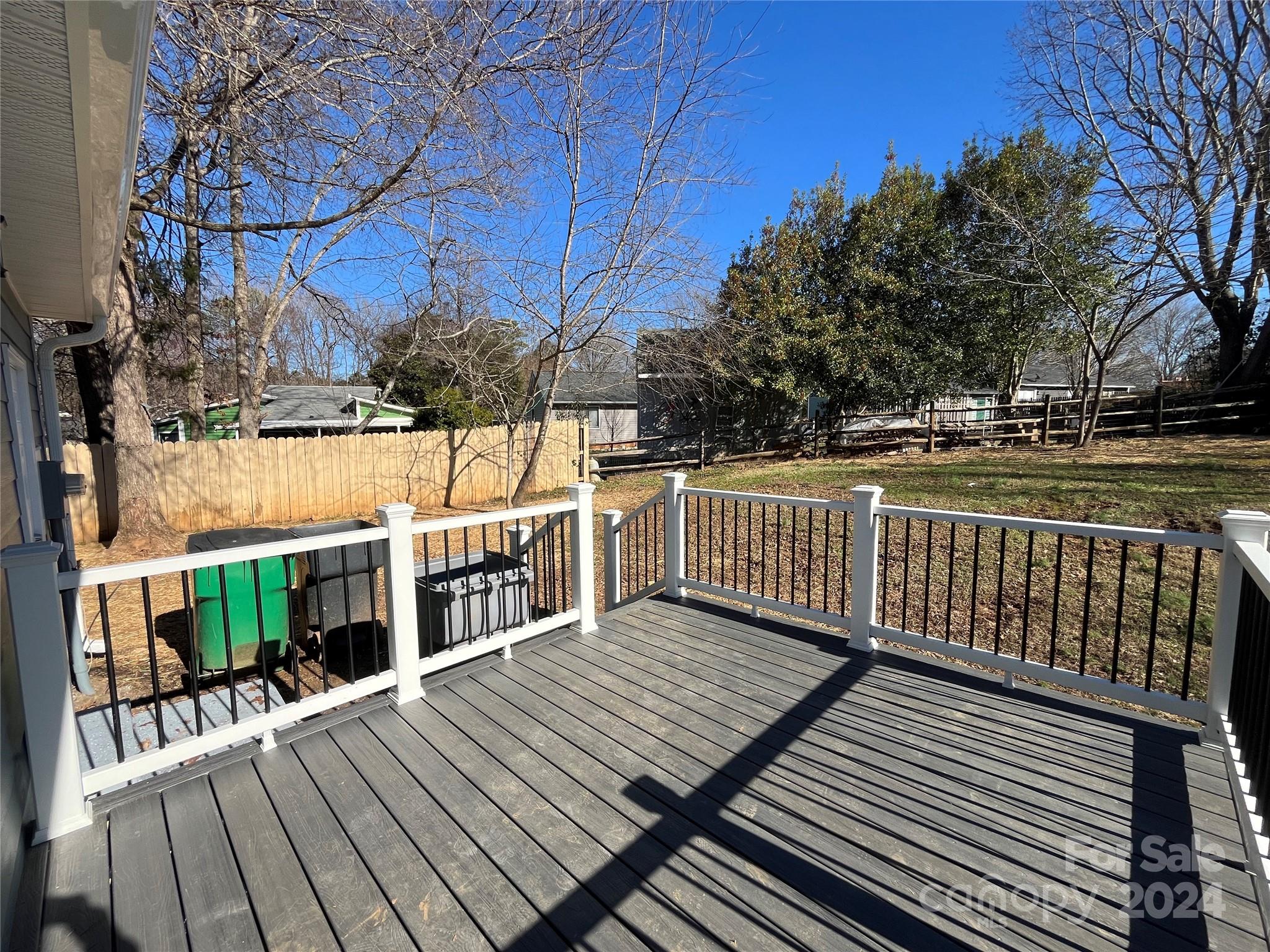 Iveystone - Residential